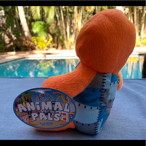KellyToy 8" Orange Duck Stuffed Animal (Gift with Purchase) - Picture 6 of 9